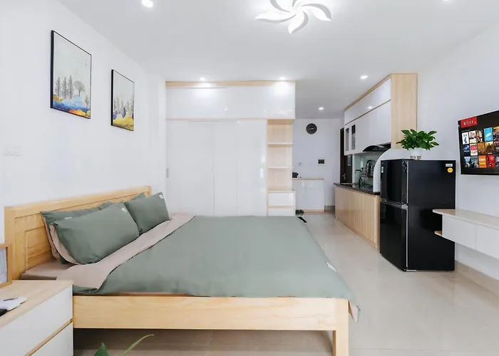 9 Light Apartment
