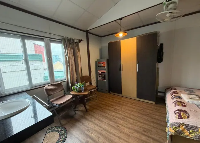 Lotus Homestay 2